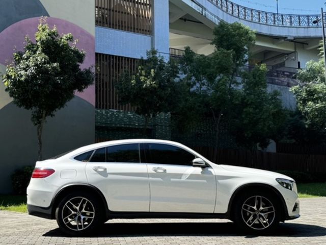 M-BENZ賓士 GLC250  第3張相片