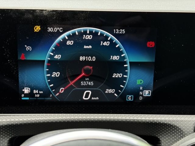 M-BENZ賓士 CLA200  第12張相片