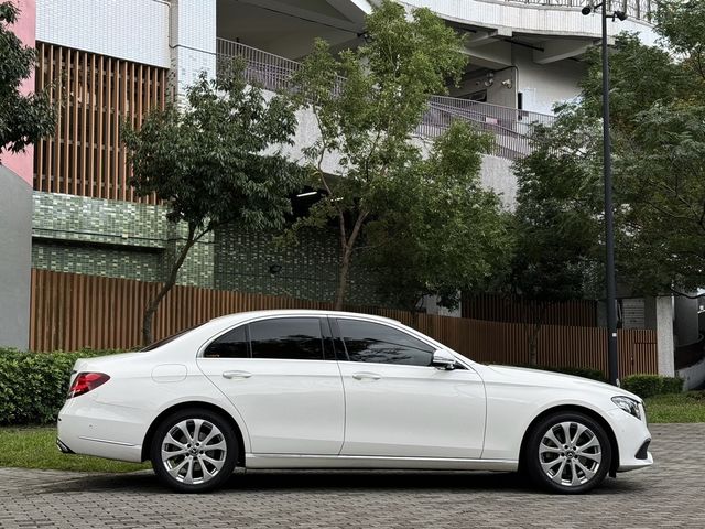 M-BENZ賓士 E250  第3張相片