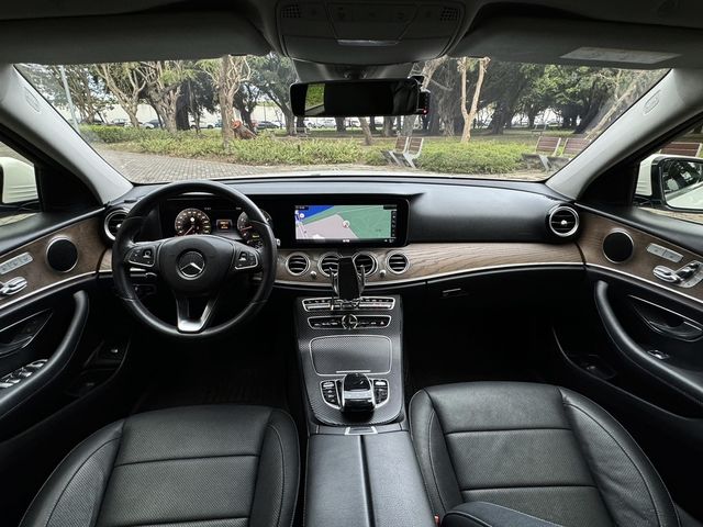 M-BENZ賓士 E250  第11張相片