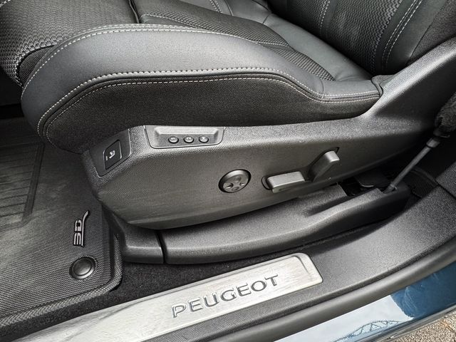 PEUGEOT寶獅 5008  第8張相片