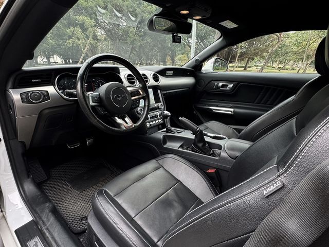 FORD福特 MUSTANG  第5張相片