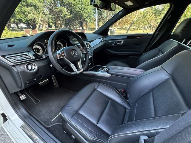 M-BENZ賓士 E250  第6張相片