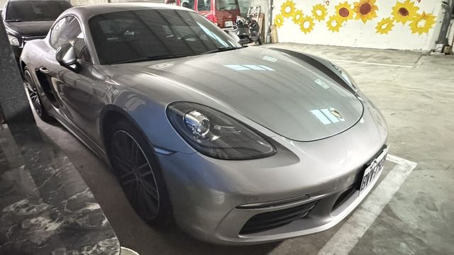 PORSCHE保時捷 CAYMAN  第4張相片