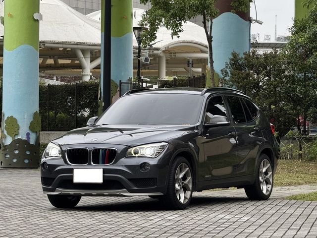 BMW寶馬 X1  第1張相片