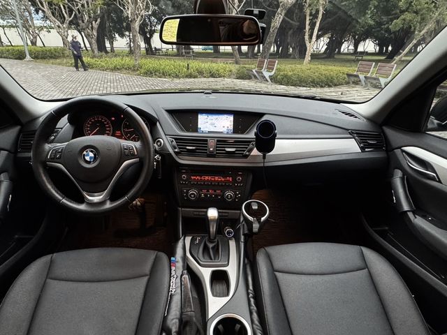 BMW寶馬 X1  第9張相片