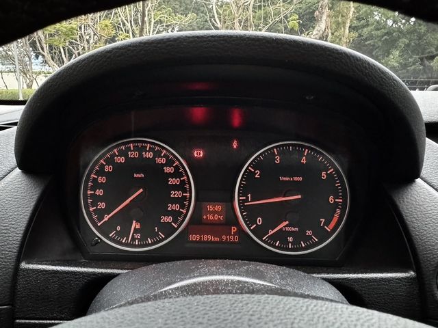 BMW寶馬 X1  第11張相片