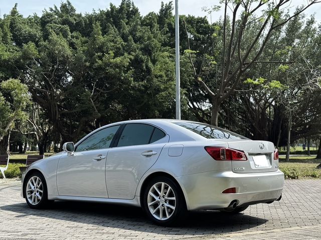LEXUS凌志 IS250  第9張相片