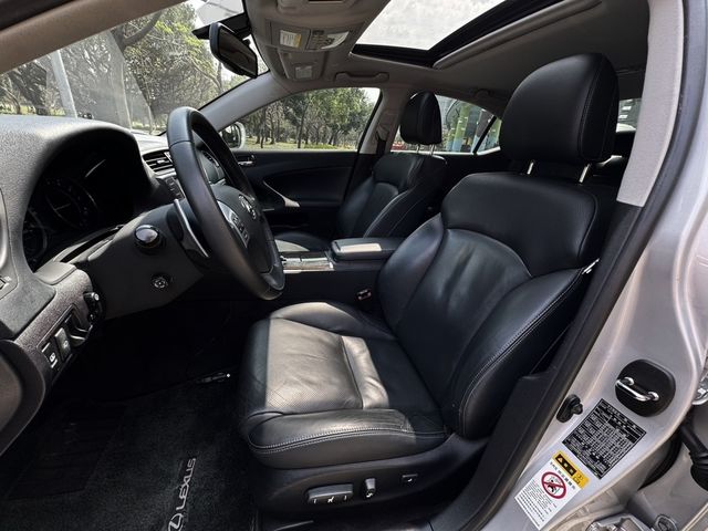 LEXUS凌志 IS250  第11張相片