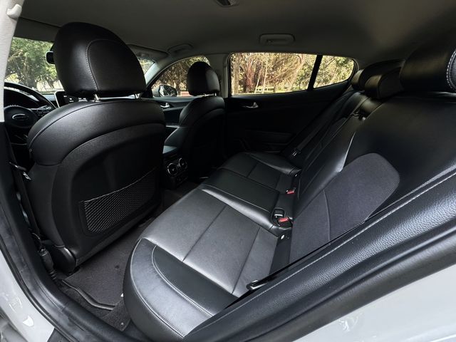 KIA起亞 STINGER  第11張相片