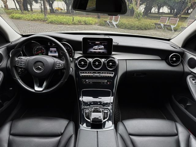 M-BENZ賓士 C200  第9張相片