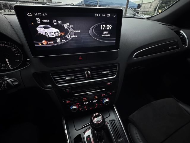 AUDI奧迪 Q5  第14張相片