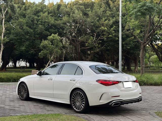 M-BENZ賓士 C300  第5張相片