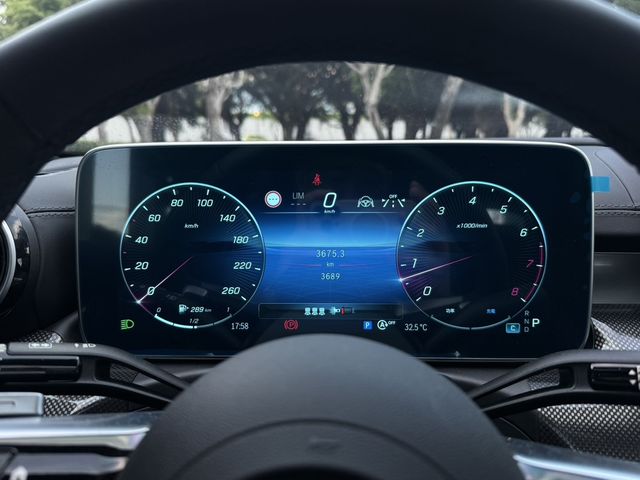 M-BENZ賓士 C300  第14張相片