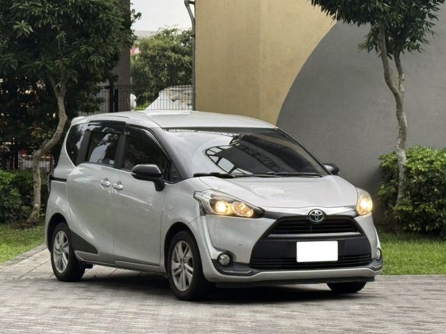 TOYOTA豐田 SIENTA  第2張相片