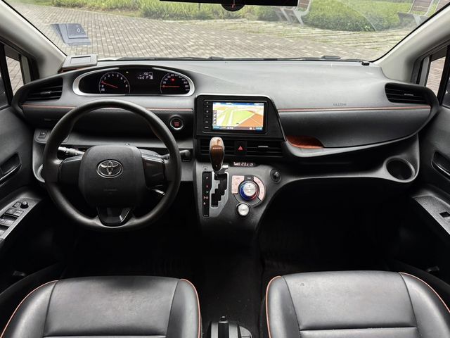 TOYOTA豐田 SIENTA  第9張相片