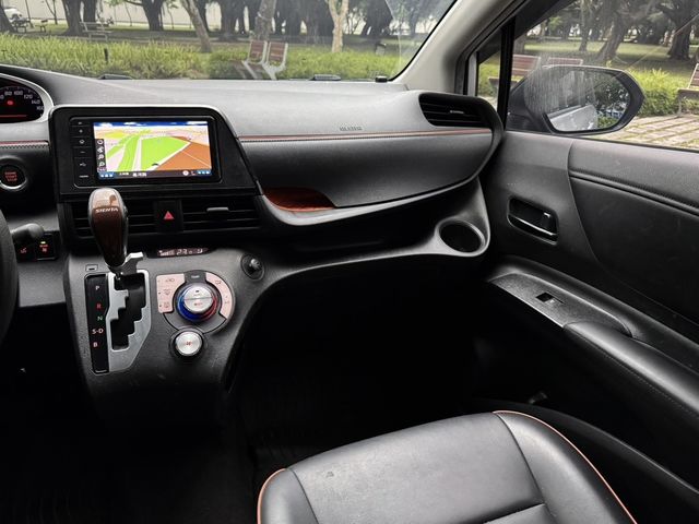 TOYOTA豐田 SIENTA  第10張相片