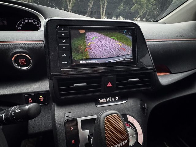 TOYOTA豐田 SIENTA  第13張相片