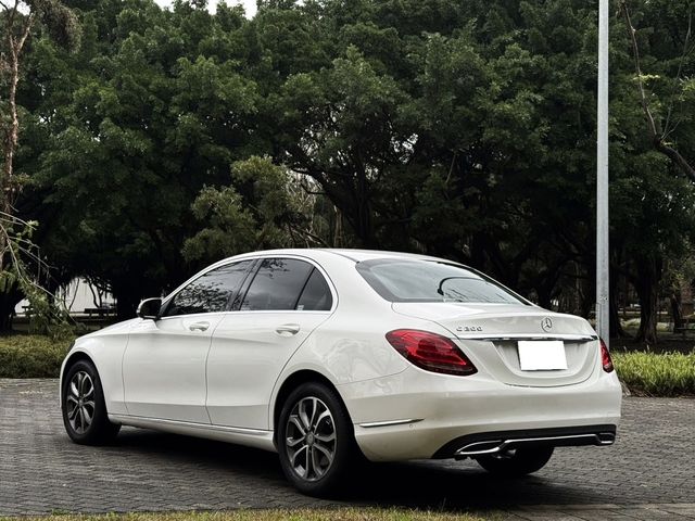 M-BENZ賓士 C200  第4張相片