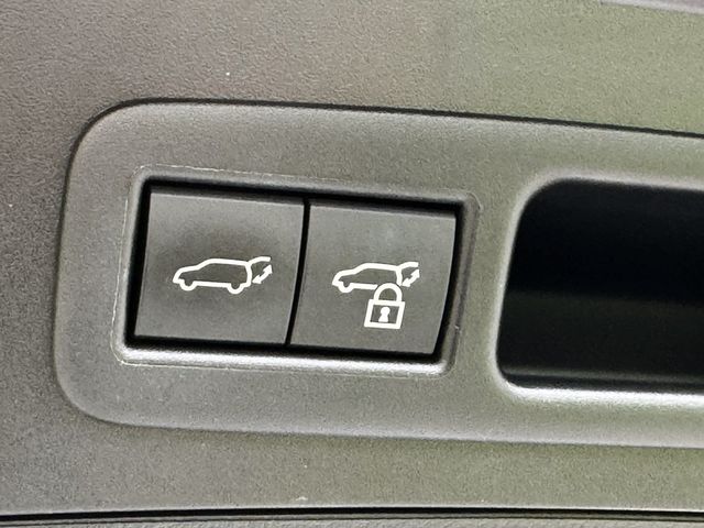 LEXUS凌志 UX300H  第6張相片