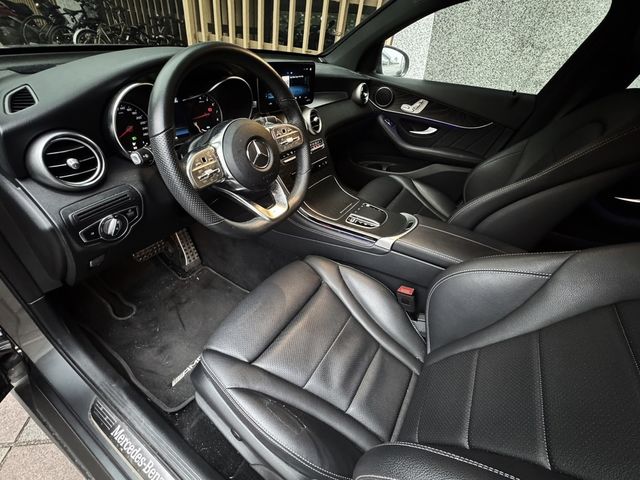 M-BENZ賓士 GLC300 AMG COUPE  第7張相片