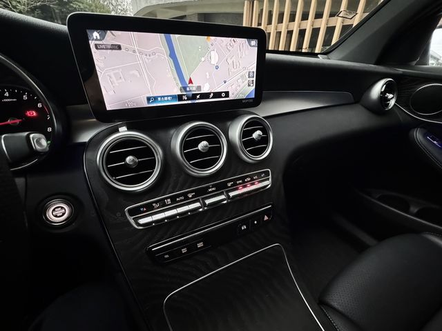 M-BENZ賓士 GLC300 AMG COUPE  第14張相片