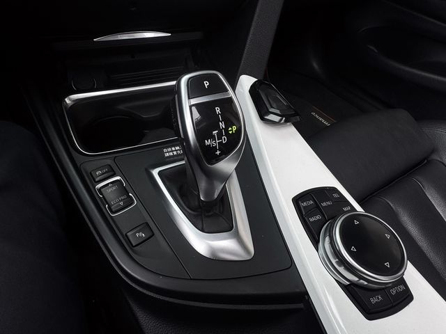 BMW寶馬 435I CONVERTIBLE  第12張相片