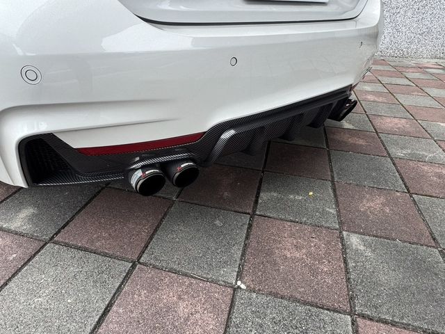 BMW寶馬 435I CONVERTIBLE  第13張相片