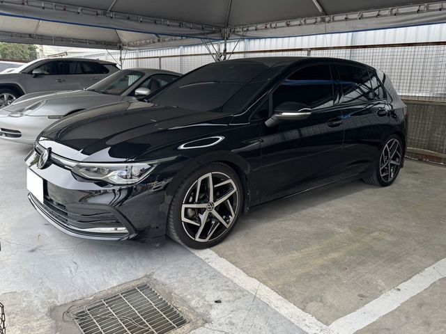 VOLKSWAGEN福斯 GOLF  第2張相片