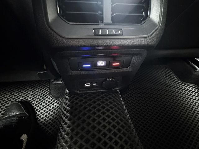 VOLKSWAGEN福斯 TIGUAN  第10張相片