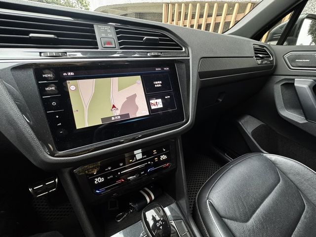 VOLKSWAGEN福斯 TIGUAN  第15張相片