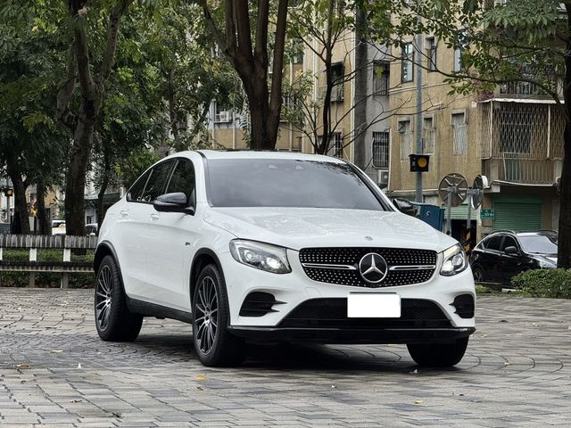 M-BENZ賓士 GLC43 AMG COUPE  第2張相片