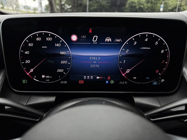 M-BENZ賓士 GLC200  第13張相片
