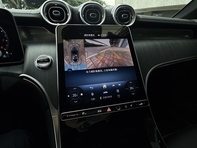 M-BENZ賓士 GLC200  第15張相片