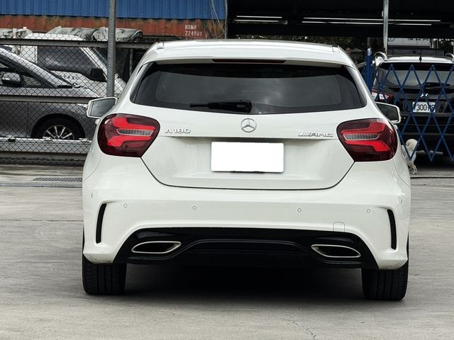 M-BENZ賓士 A180  第4張相片
