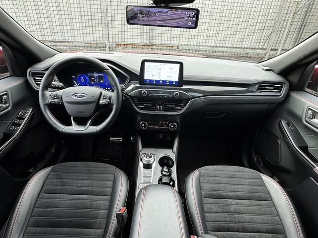 FORD福特 KUGA  第10張相片