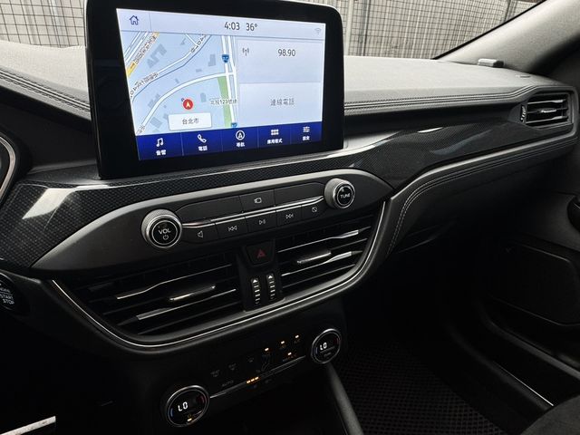 FORD福特 KUGA  第13張相片