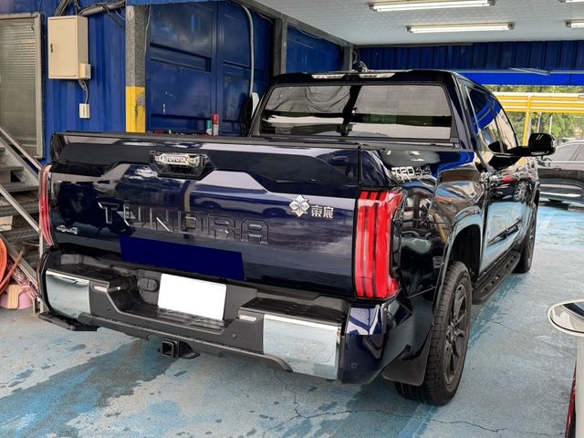 TOYOTA豐田 TUNDRA  第4張相片