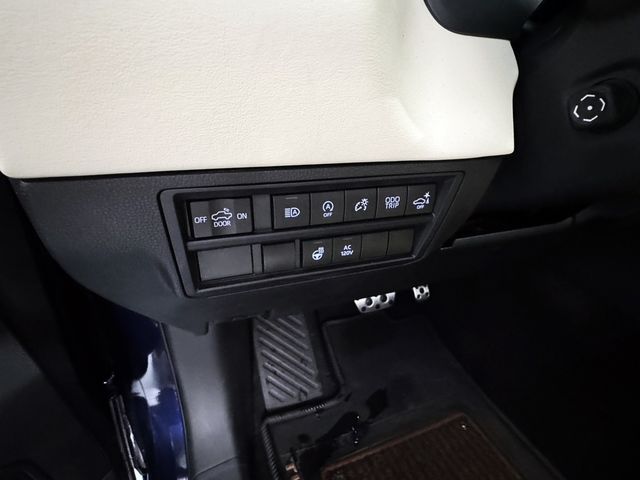 TOYOTA豐田 TUNDRA  第8張相片