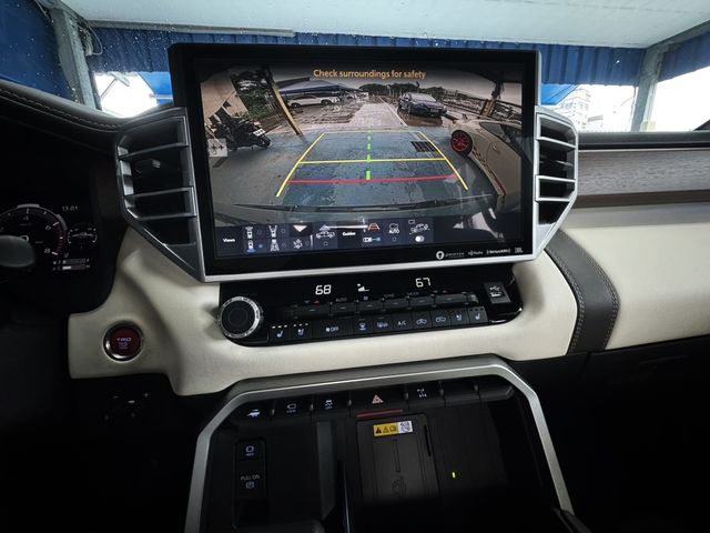 TOYOTA豐田 TUNDRA  第20張相片