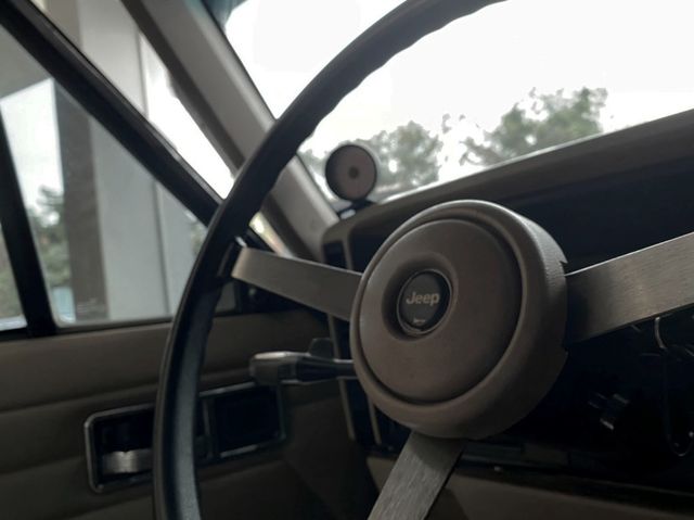 JEEP吉普 CHEROKEE  第12張相片