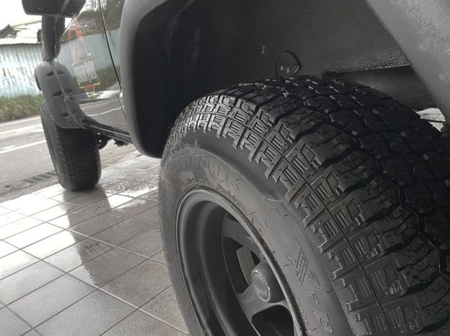 JEEP吉普 CHEROKEE  第15張相片