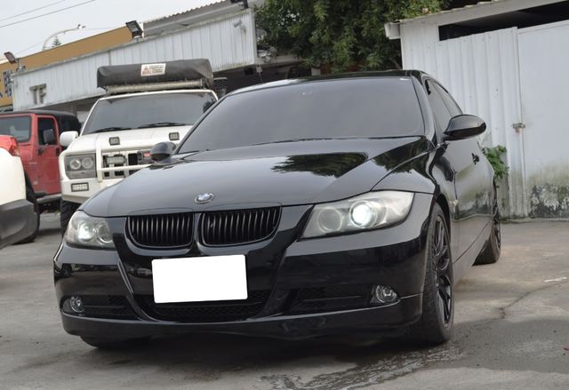 BMW寶馬 323I  第2張相片