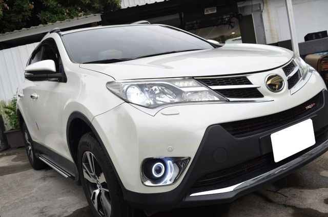 TOYOTA豐田 RAV4  第4張相片