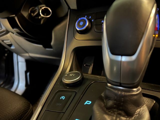 FORD福特 FOCUS  第15張相片