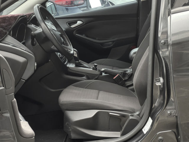 FORD福特 FOCUS  第7張相片