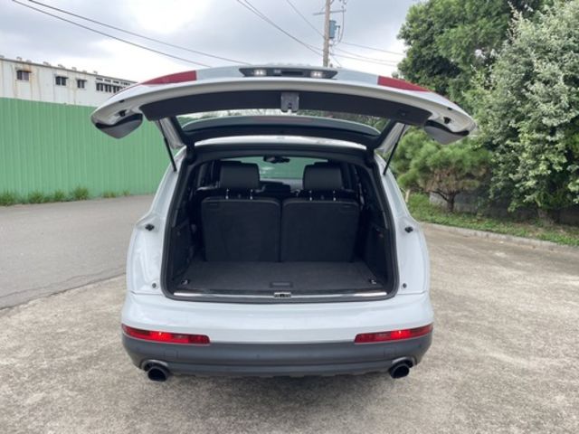 AUDI奧迪 Q7  第5張相片