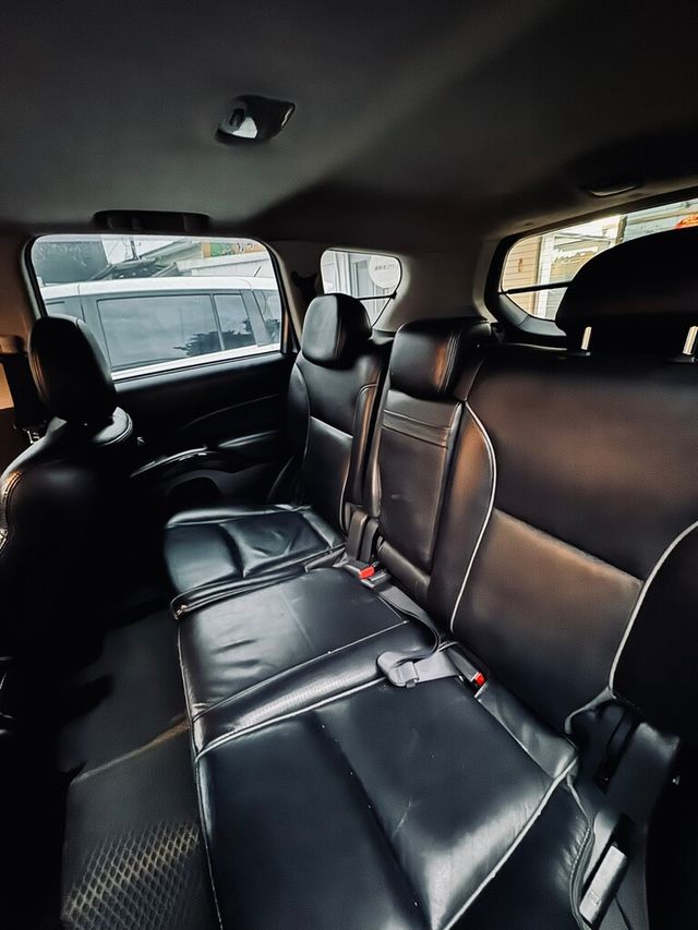 MITSUBISHI三菱 OUTLANDER  第7張相片