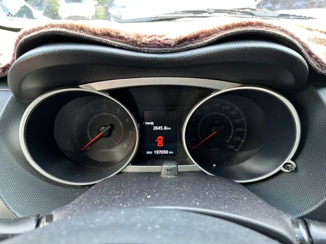 MITSUBISHI三菱 OUTLANDER  第10張相片