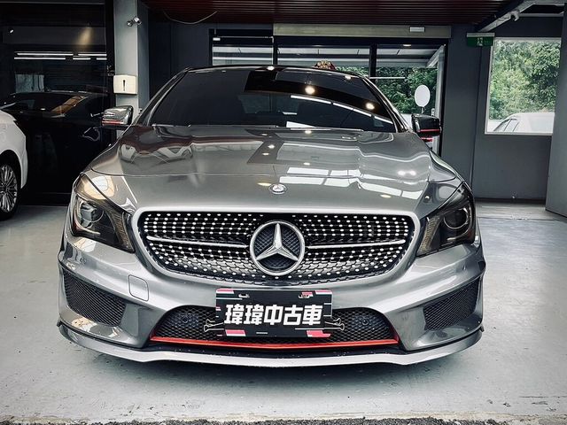M-BENZ賓士 CLA250  第3張相片